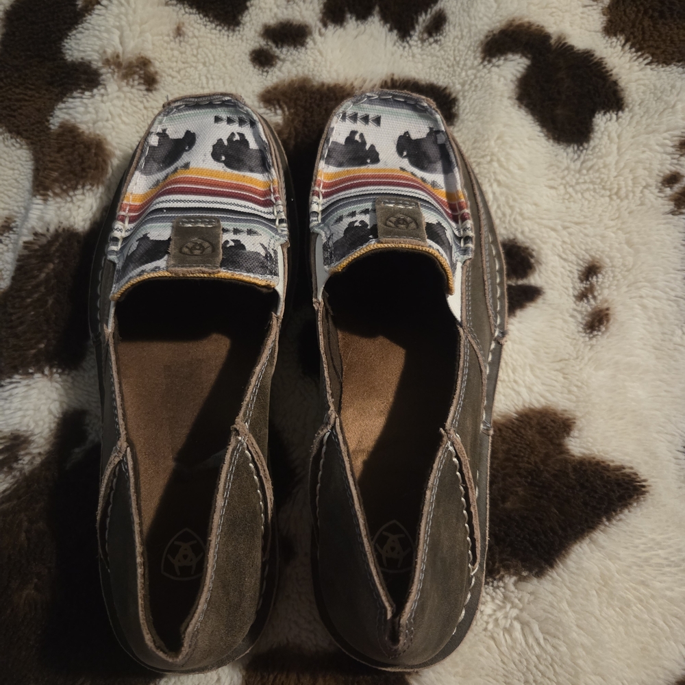 Ariat Slip-On Shoes with Multicolor Pattern